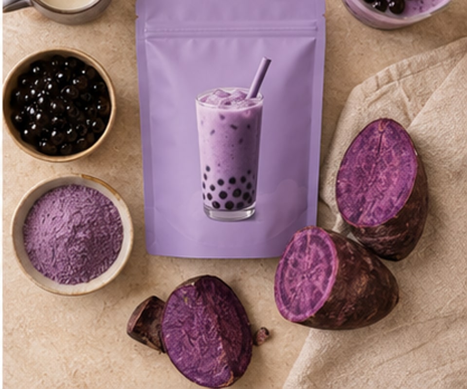 The pouch and the drink with tapioca pearls